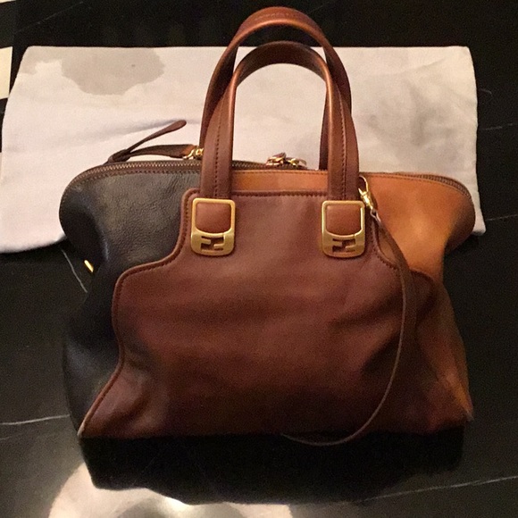 Fendi chameleon handbag - Picture 3 of 14